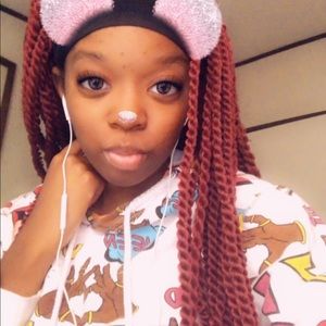 Meet your Posher, Quinta